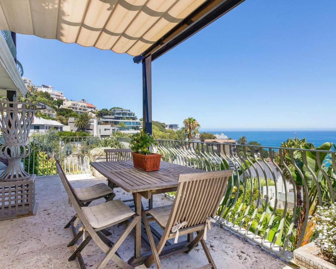Villa Del Mar - "Luxurious En-Suite Bedroom With Lounge And Stunning Sea View Balcony In Bantry Bay" Cape Town Exterior photo
