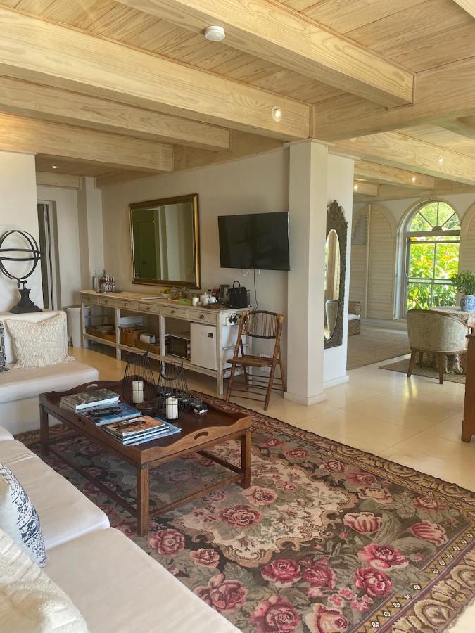 Villa Del Mar - "Luxurious En-Suite Bedroom With Lounge And Stunning Sea View Balcony In Bantry Bay" Cape Town Exterior photo
